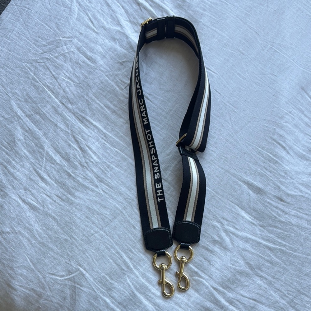 Marc Jacobs Black and White Strap